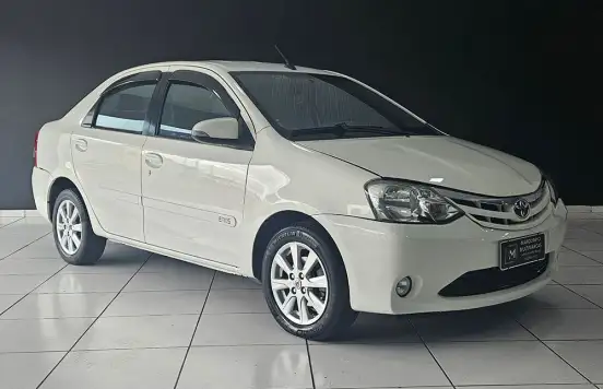 TOYOTA-ETIOS-2016