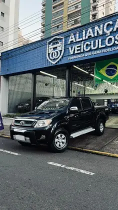 TOYOTA HILUX 3.0 SRV 4X4 CD 16V TURBO INTERCOOLER DIESEL 4P AUTOMÁTICO