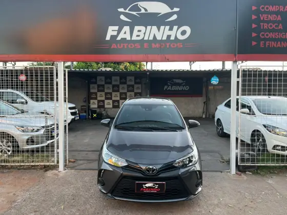 TOYOTA YARIS 1.5 16V FLEX XS CONNECT MULTIDRIVE TOYOTA YARIS 1.5 16V FLEX XS CONNECT MULTIDRIVE