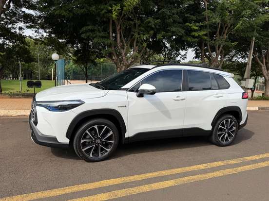 TOYOTA-COROLLA CROSS-2022