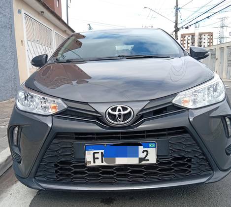 TOYOTA YARIS 1.5 16V FLEX SEDAN XL LIVE MULTIDRIVE