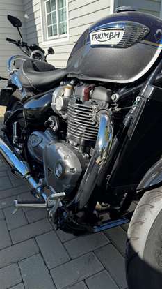 TRIUMPH-BONNEVILLE SPEEDMASTER-2024