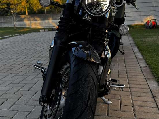 TRIUMPH-BONNEVILLE SPEEDMASTER TRIUMPH-BONNEVILLE SPEEDMASTER-2024