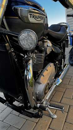 TRIUMPH-BONNEVILLE SPEEDMASTER-2024