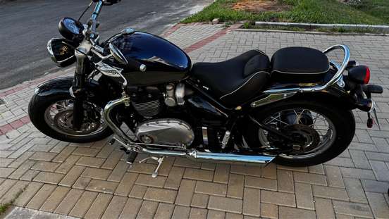 TRIUMPH-BONNEVILLE SPEEDMASTER-2024