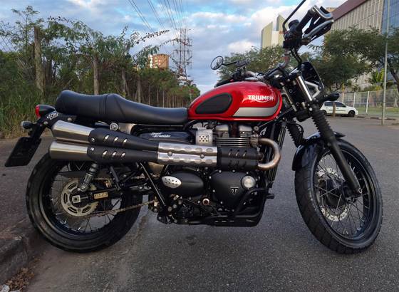 TRIUMPH STREET SCRAMBLER 