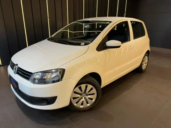 VOLKSWAGEN FOX 1.0 MI 8V FLEX 4P MANUAL VOLKSWAGEN FOX 1.0 MI 8V FLEX 4P MANUAL