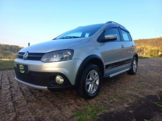 VOLKSWAGEN FOX 1.6 MI 8V FLEX 4P MANUAL