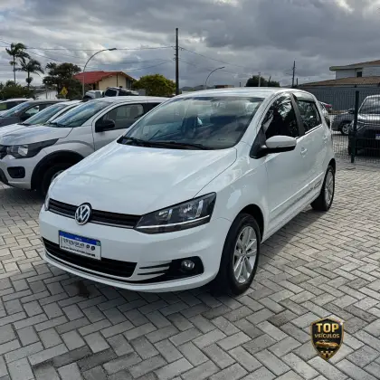 VOLKSWAGEN FOX 1.6 MSI TOTAL FLEX CONNECT 4P MANUAL VOLKSWAGEN FOX 1.6 MSI TOTAL FLEX CONNECT 4P MANUAL