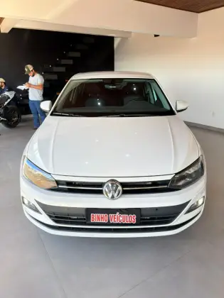 VOLKSWAGEN POLO 1.0 200 TSI HIGHLINE AUTOMÁTICO VOLKSWAGEN POLO 1.0 200 TSI HIGHLINE AUTOMÁTICO