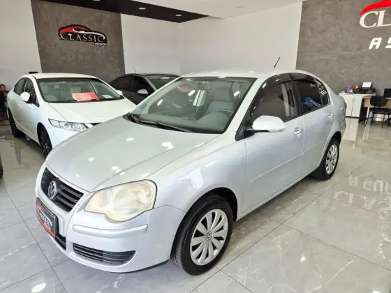 VOLKSWAGEN POLO SEDAN 1.6 MI 8V FLEX 4P MANUAL VOLKSWAGEN POLO SEDAN 1.6 MI 8V FLEX 4P MANUAL
