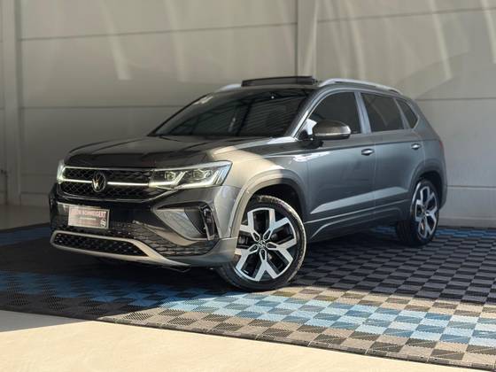 VOLKSWAGEN TAOS 1.4 250 TSI TOTAL FLEX HIGHLINE AUTOMÁTICO