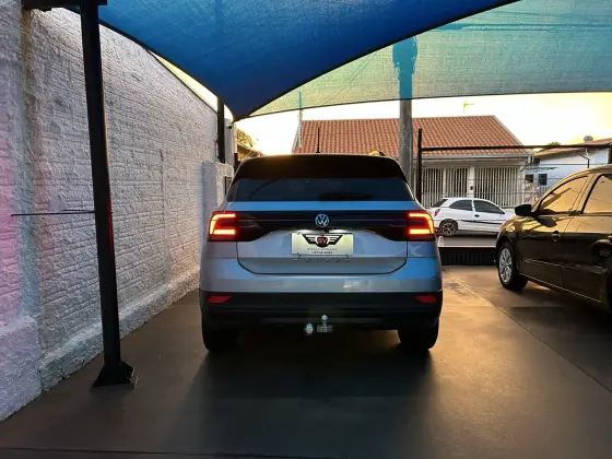 VOLKSWAGEN T-CROSS 1.0 200 TSI TOTAL FLEX SENSE AUTOMÁTICO