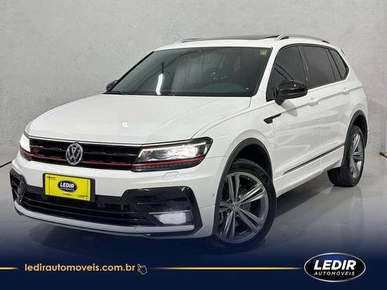 VOLKSWAGEN-TIGUAN-2019