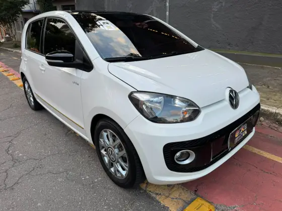 VOLKSWAGEN UP 1.0 TSI RBW 12V FLEX 4P MANUAL VOLKSWAGEN UP 1.0 TSI RBW 12V FLEX 4P MANUAL