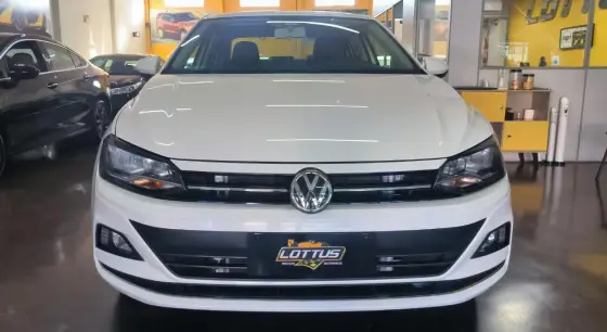 VOLKSWAGEN VIRTUS 1.0 200 TSI HIGHLINE AUTOMÁTICO