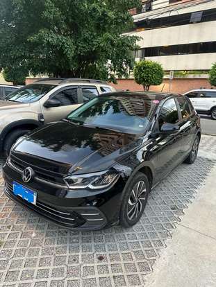 VOLKSWAGEN-POLO-2023