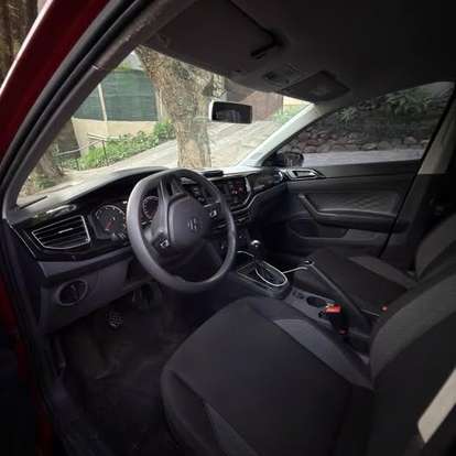 VOLKSWAGEN-POLO-2023