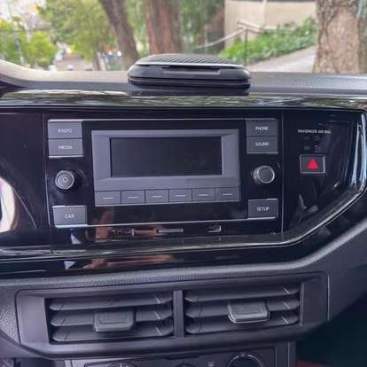 VOLKSWAGEN-POLO-2023