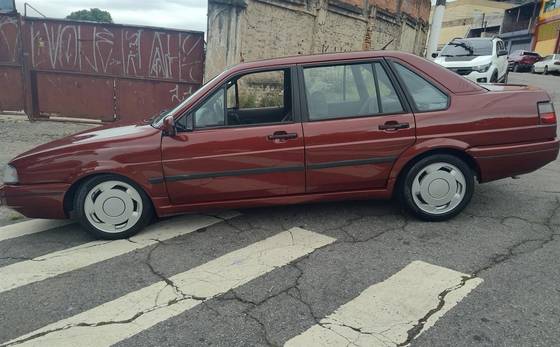 VOLKSWAGEN SANTANA 1.8 MI 8V GASOLINA 4P MANUAL