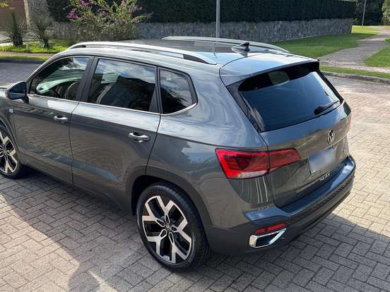 VOLKSWAGEN-TAOS-1.4 250 TSI TOTAL FLEX HIGHLINE AUTOMÁTICO VOLKSWAGEN-TAOS-2022