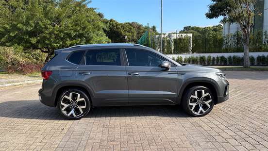 VOLKSWAGEN-TAOS-1.4 250 TSI TOTAL FLEX HIGHLINE AUTOMÁTICO VOLKSWAGEN-TAOS-2022