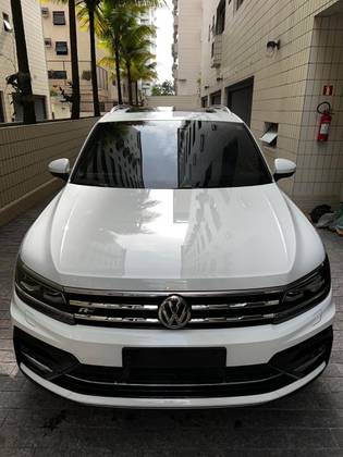 VOLKSWAGEN TIGUAN 2.0 350 TSI GASOLINA ALLSPACE R-LINE 4MOTION DSG