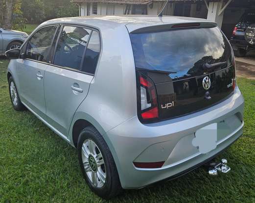 VOLKSWAGEN-UP-2018