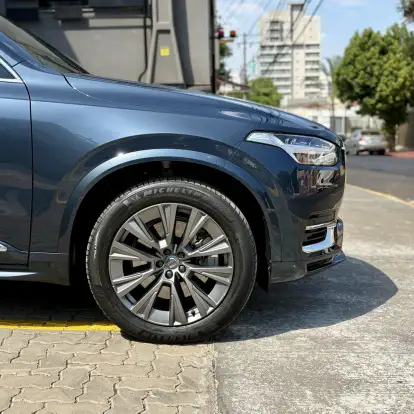 VOLVO-XC90-2024