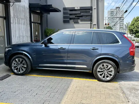 VOLVO-XC90-2024