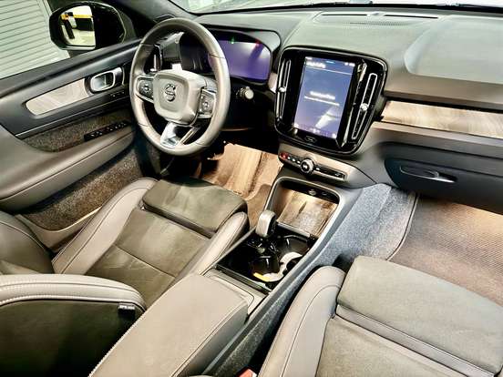 VOLVO-C40-P8 RECHARGE TWIN ELECTRIC ULTIMATE AWD VOLVO-C40-2023