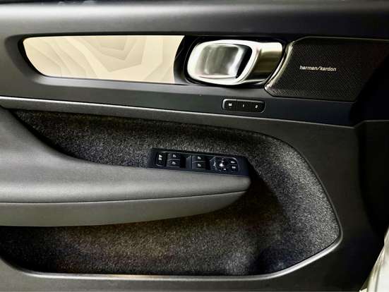 VOLVO-C40-P8 RECHARGE TWIN ELECTRIC ULTIMATE AWD VOLVO-C40-2023