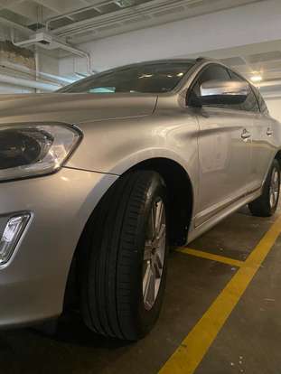 VOLVO-XC60-2016