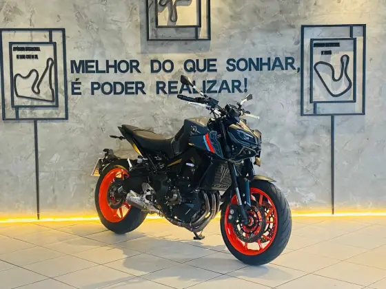 YAMAHA MT-09 YAMAHA MT-09