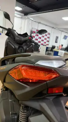 YAMAHA-XMAX ABS-2021