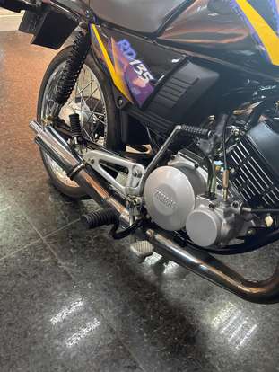 YAMAHA-RD 135-1994