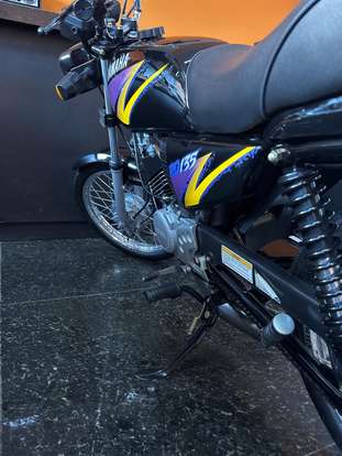 YAMAHA-RD 135-1994