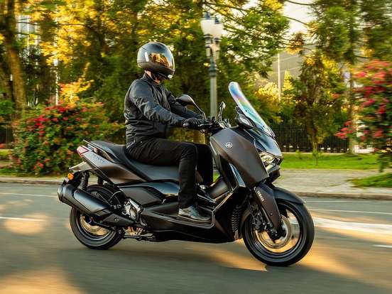 YAMAHA-XMAX 300 CONNECTED ABS YAMAHA-XMAX 300 CONNECTED ABS-2026