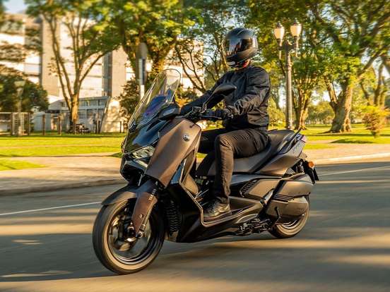 YAMAHA-XMAX 300 CONNECTED ABS YAMAHA-XMAX 300 CONNECTED ABS-2026