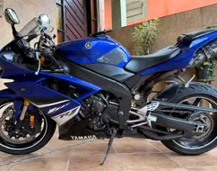 YAMAHA YZF R1 YAMAHA YZF R1