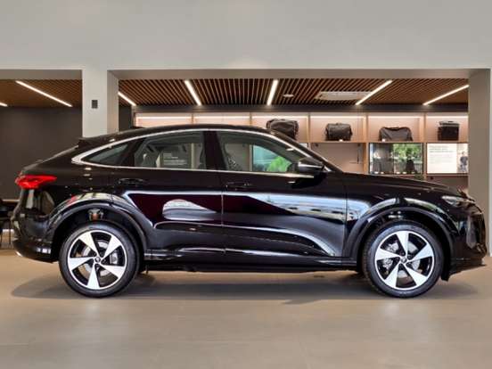AUDI-Q5-2025