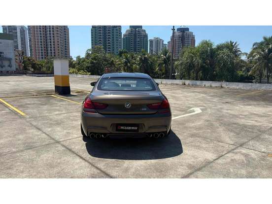 BMW-M6-4.4 GRAN COUPÉ V8 32V GASOLINA 4P AUTOMÁTICO BMW-M6-2016