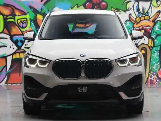 BMW-X1-2.0 16V TURBO ACTIVEFLEX SDRIVE20I 4P AUTOMÁTICO BMW-X1-2019