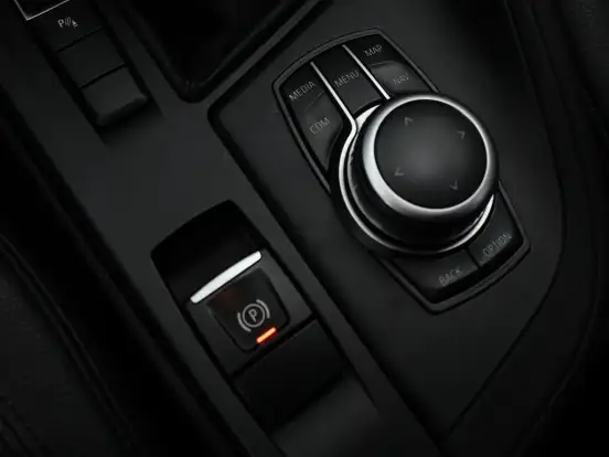 BMW-X1-2.0 16V TURBO ACTIVEFLEX SDRIVE20I 4P AUTOMÁTICO BMW-X1-2019