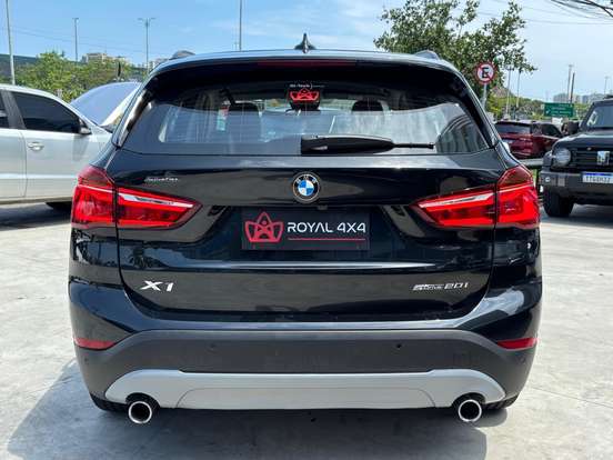 BMW-X1-2018