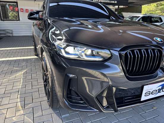 BMW-X4-2023