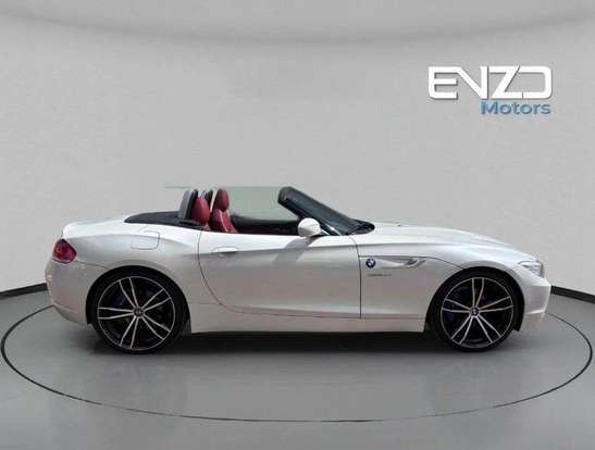 BMW-Z4-2.0 16V TURBO GASOLINA SDRIVE20I AUTOMÁTICO BMW-Z4-2015