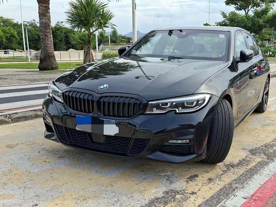 BMW-320i-2.0 16V TURBO GASOLINA M SPORT AUTOMÁTICO BMW-320i-2019