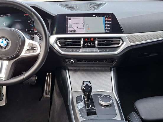 BMW-320i-2.0 16V TURBO GASOLINA M SPORT AUTOMÁTICO BMW-320i-2019