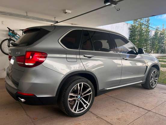 BMW-X5-3.0 I6 TURBO GASOLINA XDRIVE35I AUTOMÁTICO BMW-X5-2014
